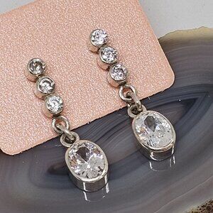 925 Sterling Silver - Sparkling Crystal Dangle Drop Earrings